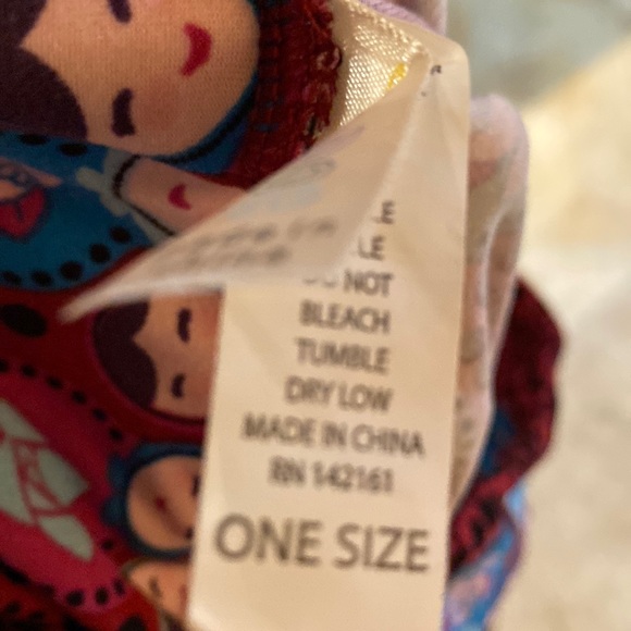 Lularoe Nesting doll leggings- last chance - Picture 3 of 3